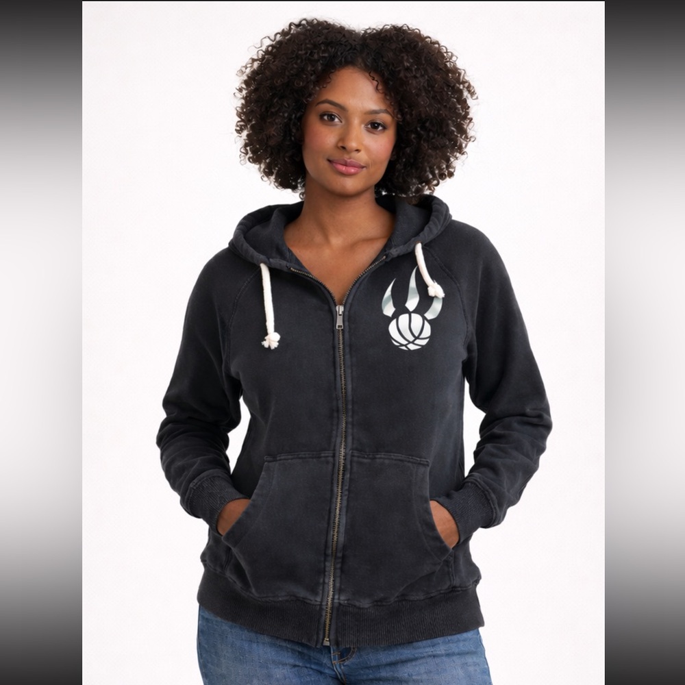 🖤 Toronto Raptors “We The North” Hoodie
Mitchell & Ness | Women’s | Size S 🖤🏀